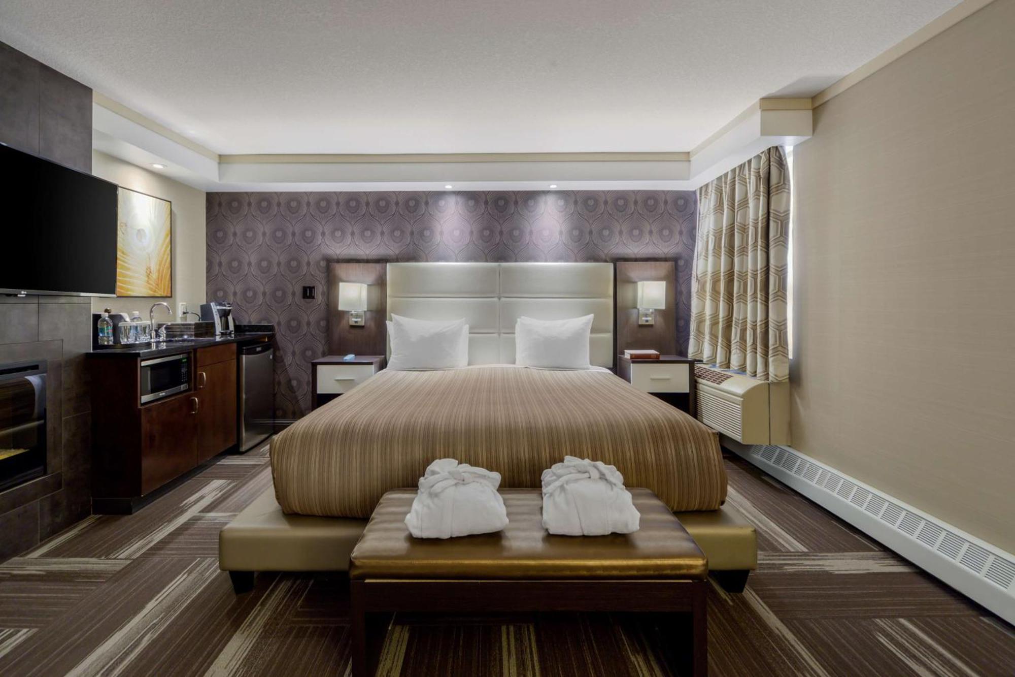 Western Premier Denham & Hotel 3*