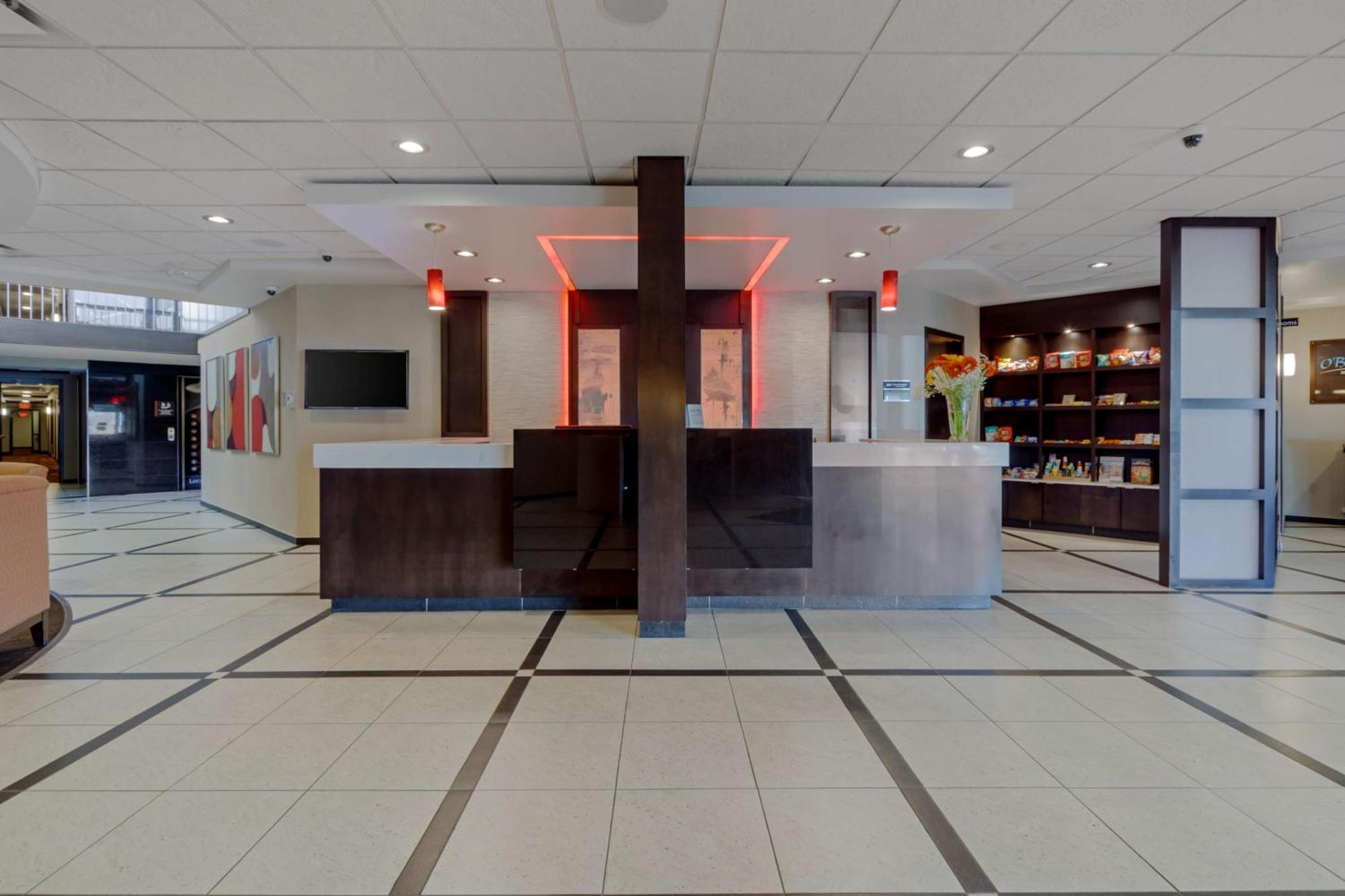 Hotel Western Premier Denham & 3*