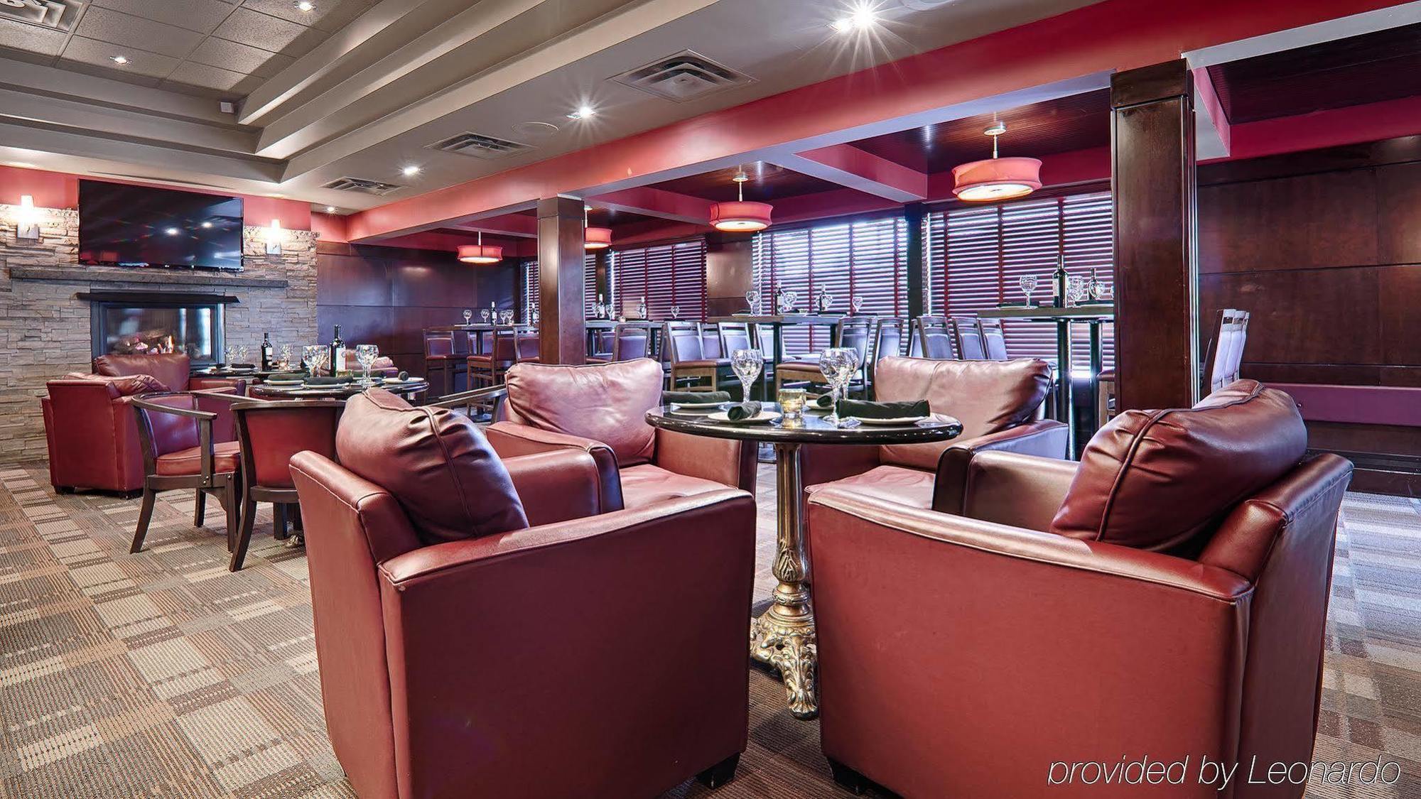 Hotel Western Premier Denham & Leduc